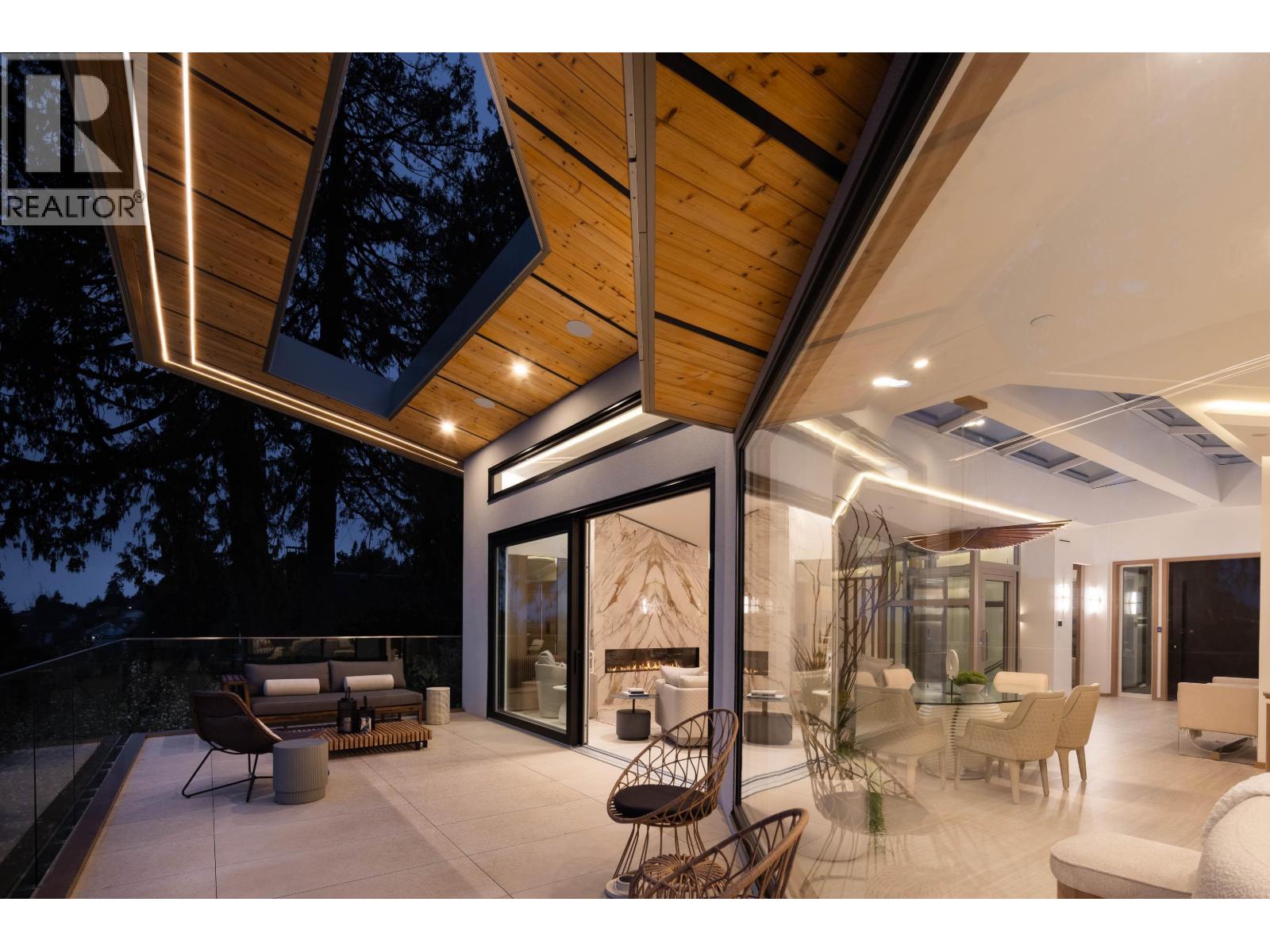 2356 OTTAWA AVENUE, West Vancouver