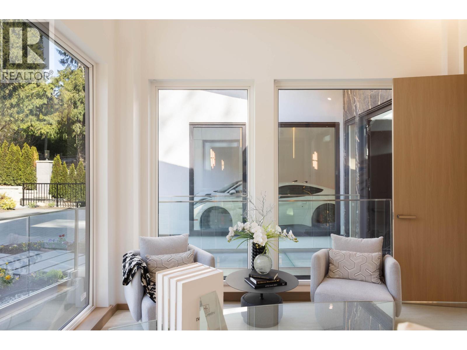2356 OTTAWA AVENUE, West Vancouver