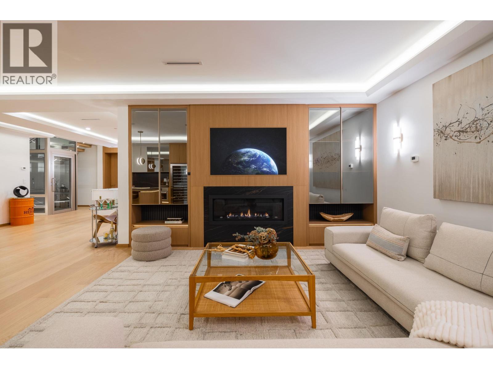 2356 OTTAWA AVENUE, West Vancouver