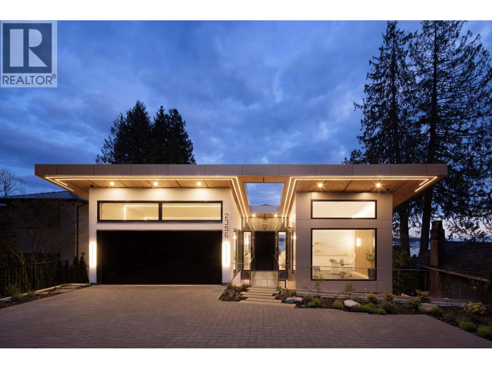 2356 OTTAWA AVENUE, West Vancouver