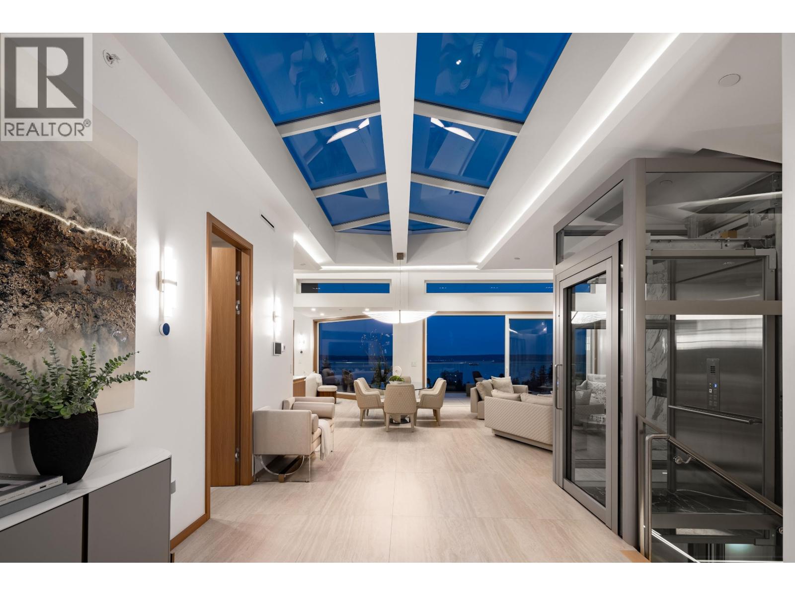 2356 OTTAWA AVENUE, West Vancouver