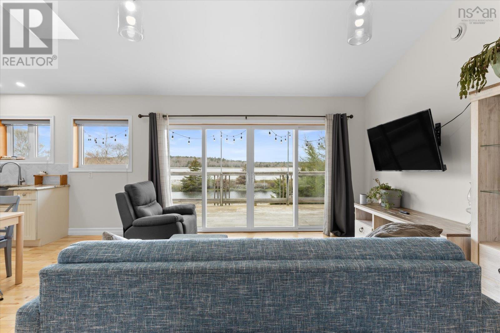 5853 3 Highway - 8