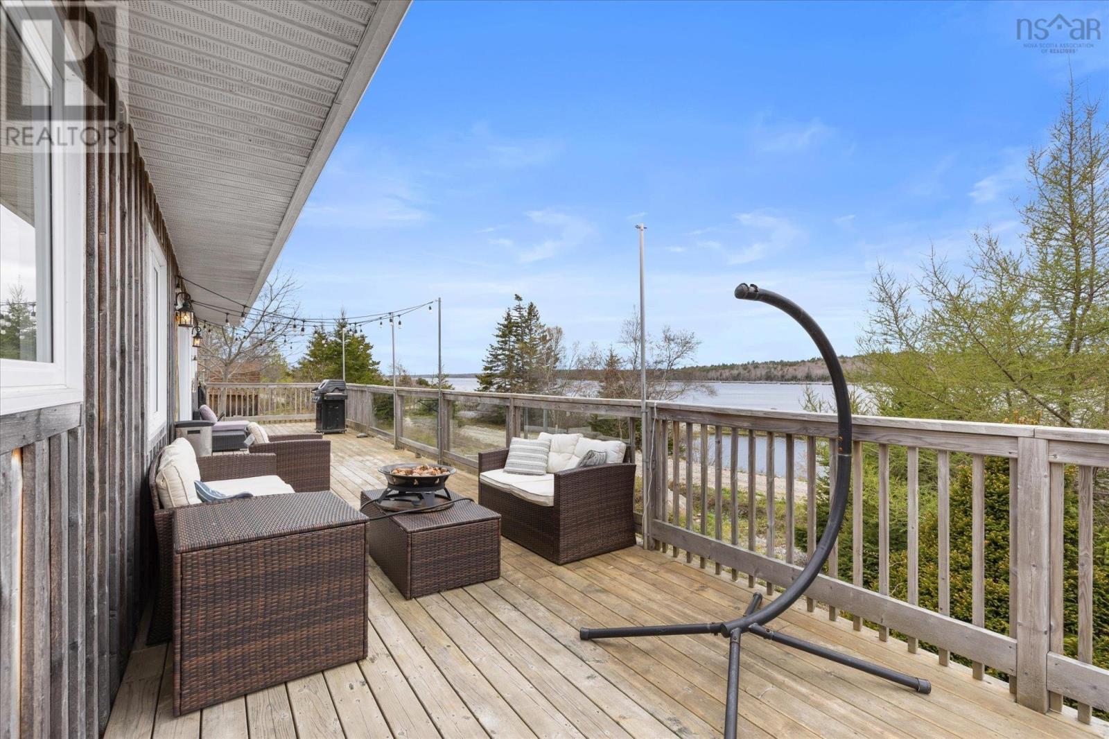 5853 3 Highway - 5
