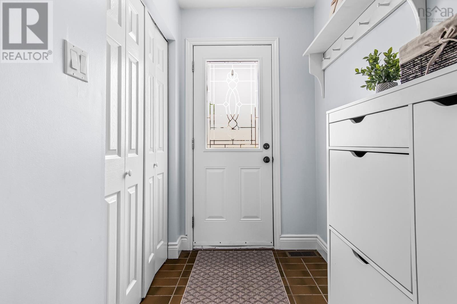 88 Ancaster Court - 24