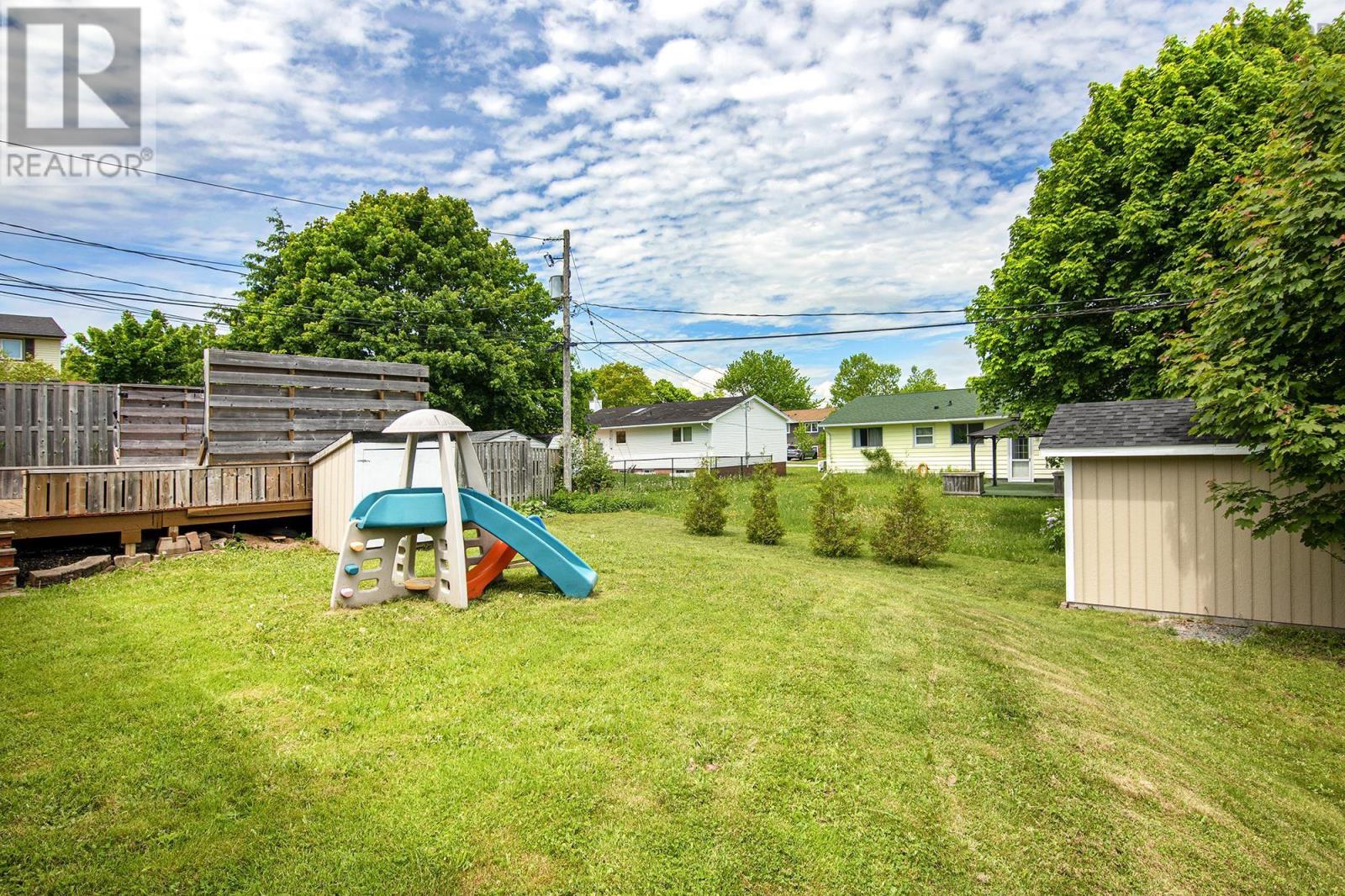 88 Ancaster Court - 36