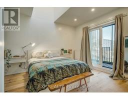 Bedroom 2 - 452 Montrose Avenue, Toronto, ON M6G3H1 Photo 10