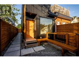 452 Montrose Avenue, Toronto, ON M6G3H1 Photo 16