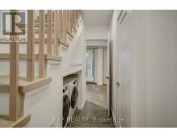 452 Montrose Avenue, Toronto, ON M6G3H1 Photo 24