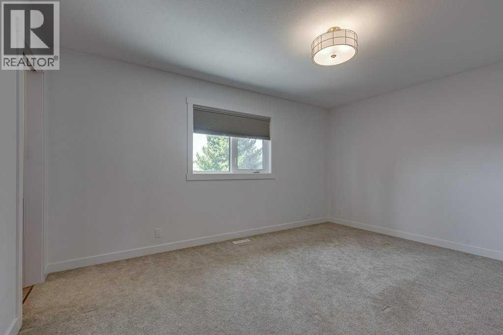 Listing photo – 129 Duncan Crescent, Red Deer
