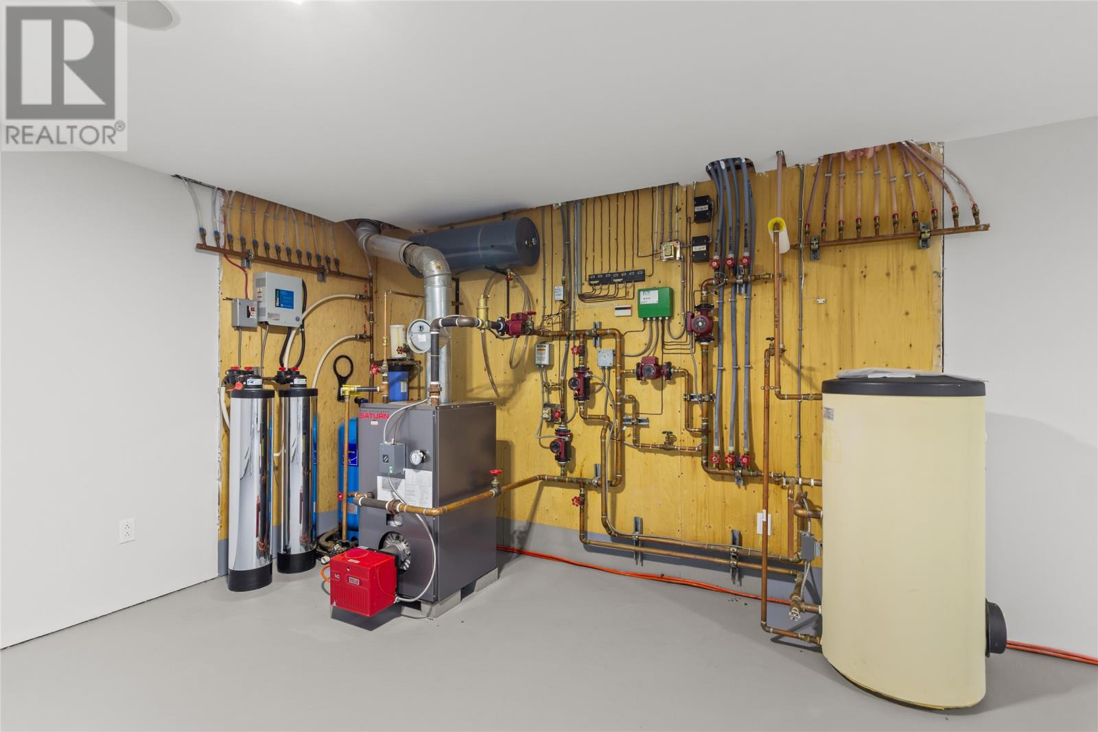 8 Cayman Drive - Image 37