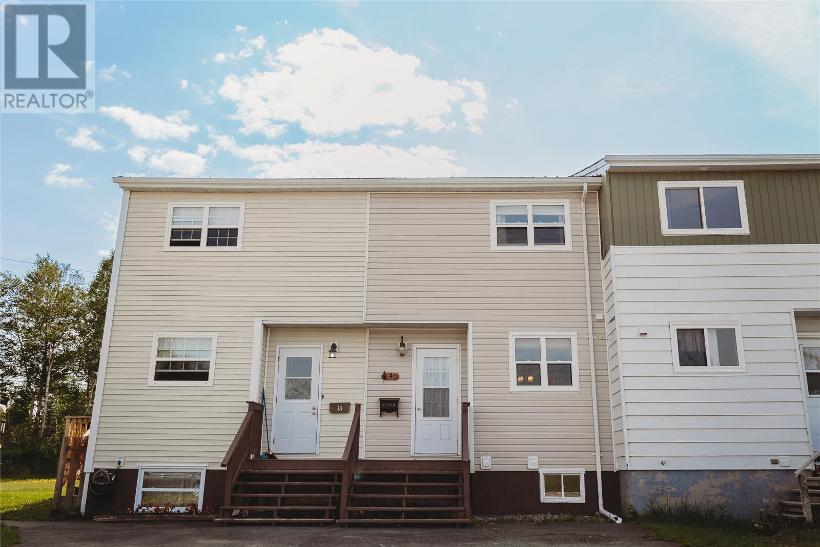 40 Wood Crescent - 2