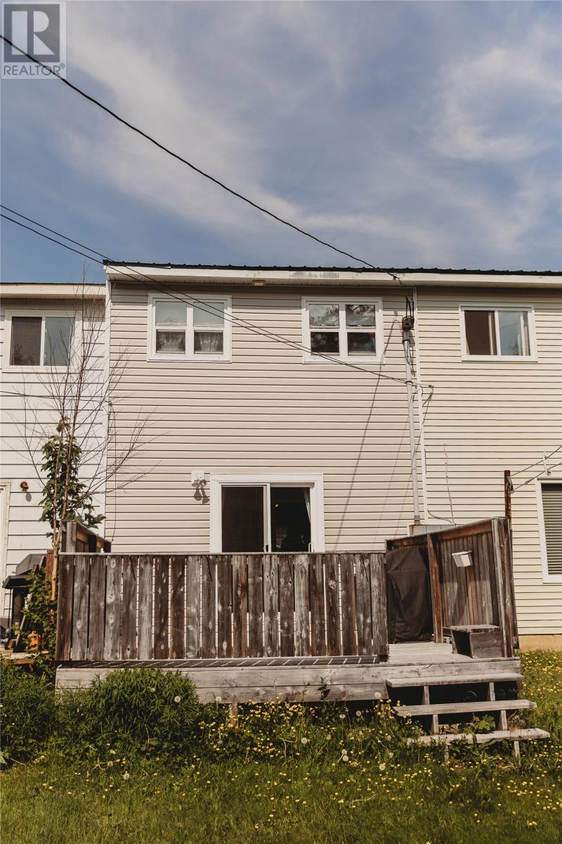 40 Wood Crescent - 23