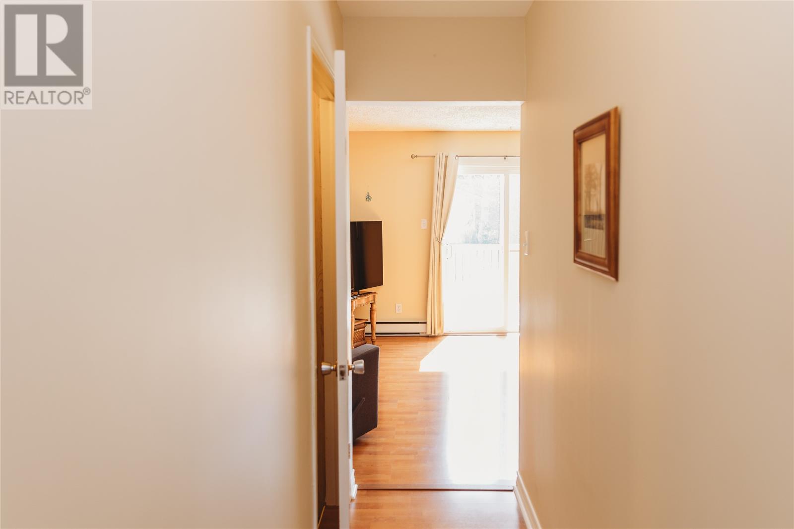 40 Wood Crescent - 3