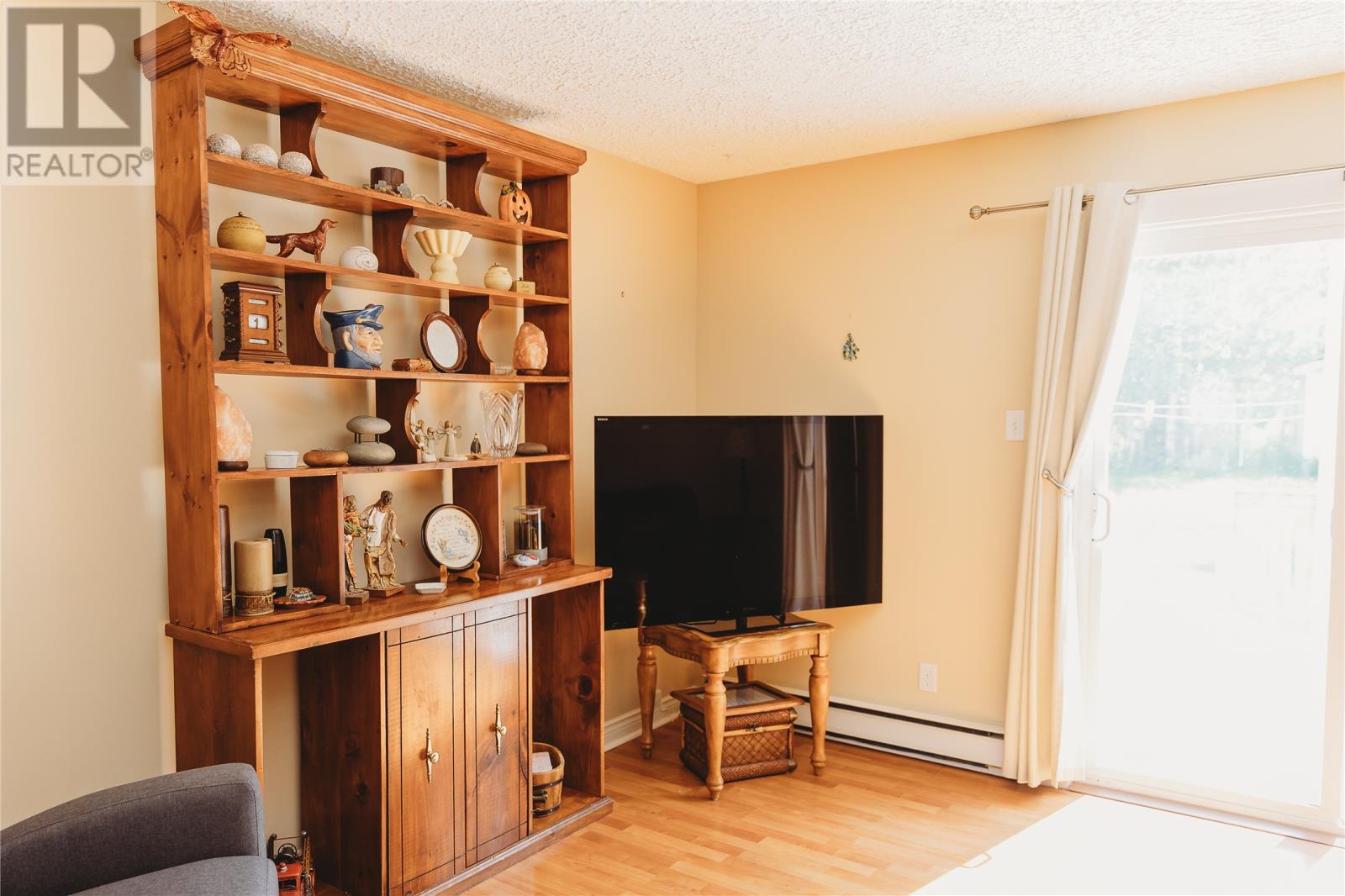 40 Wood Crescent - 8
