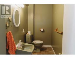 40 Wood Crescent thumbnail 18