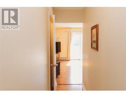 40 Wood Crescent thumbnail 3