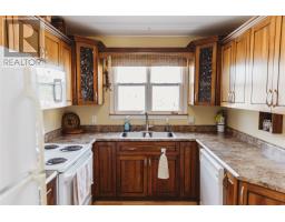40 Wood Crescent thumbnail 5