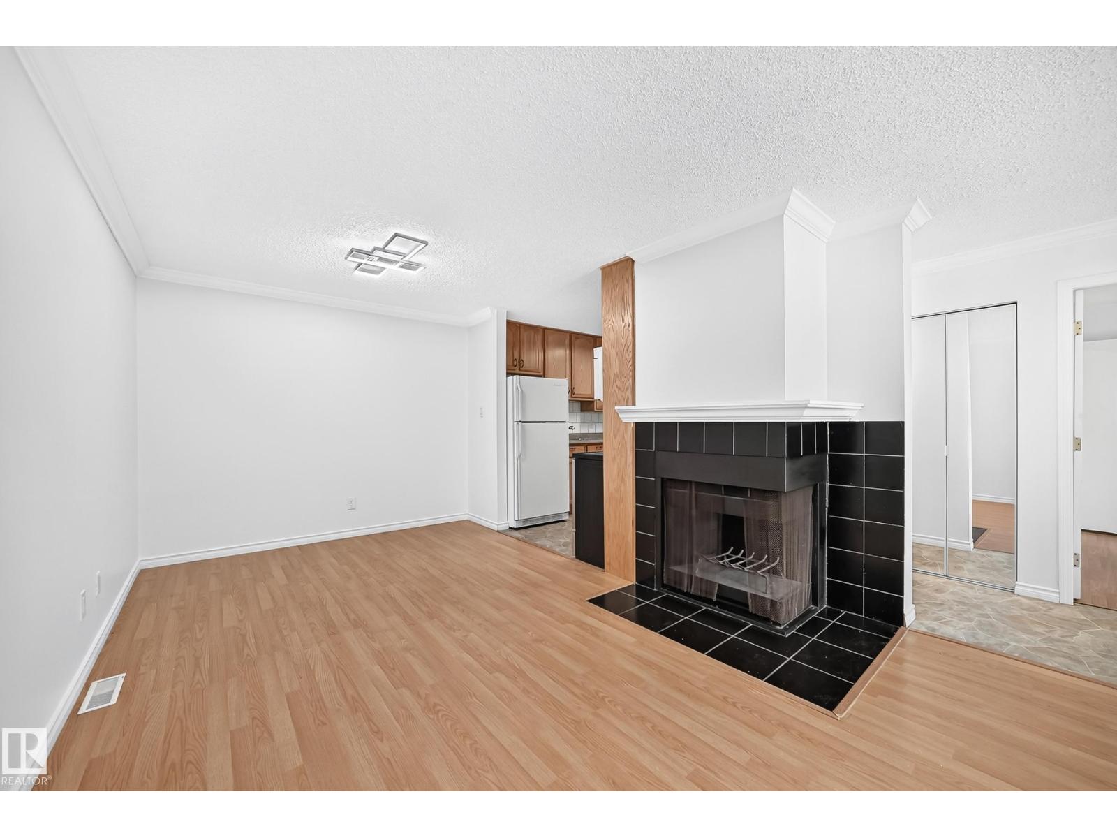 #40 3111 142 AV NW - 14