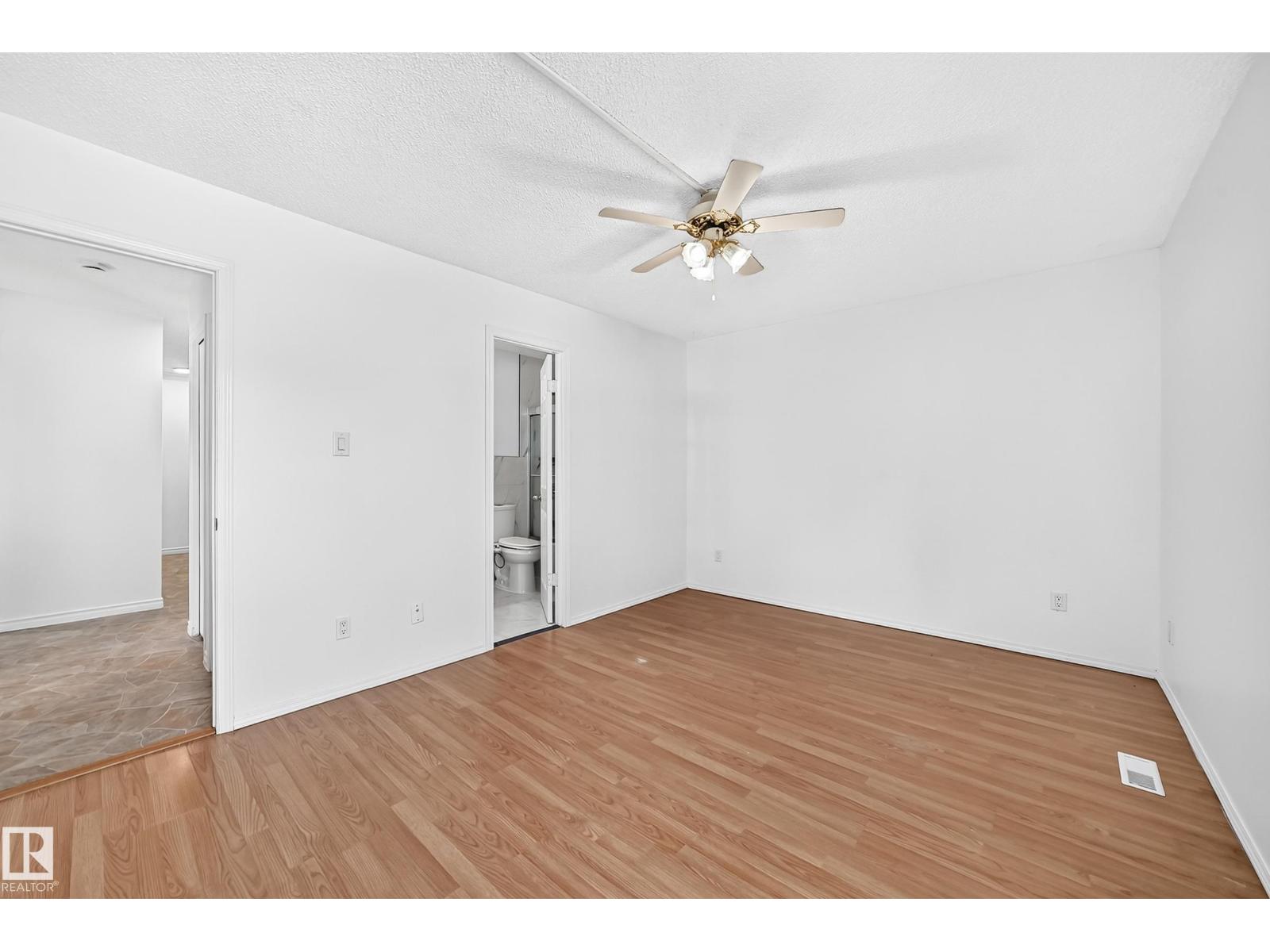#40 3111 142 AV NW - 18