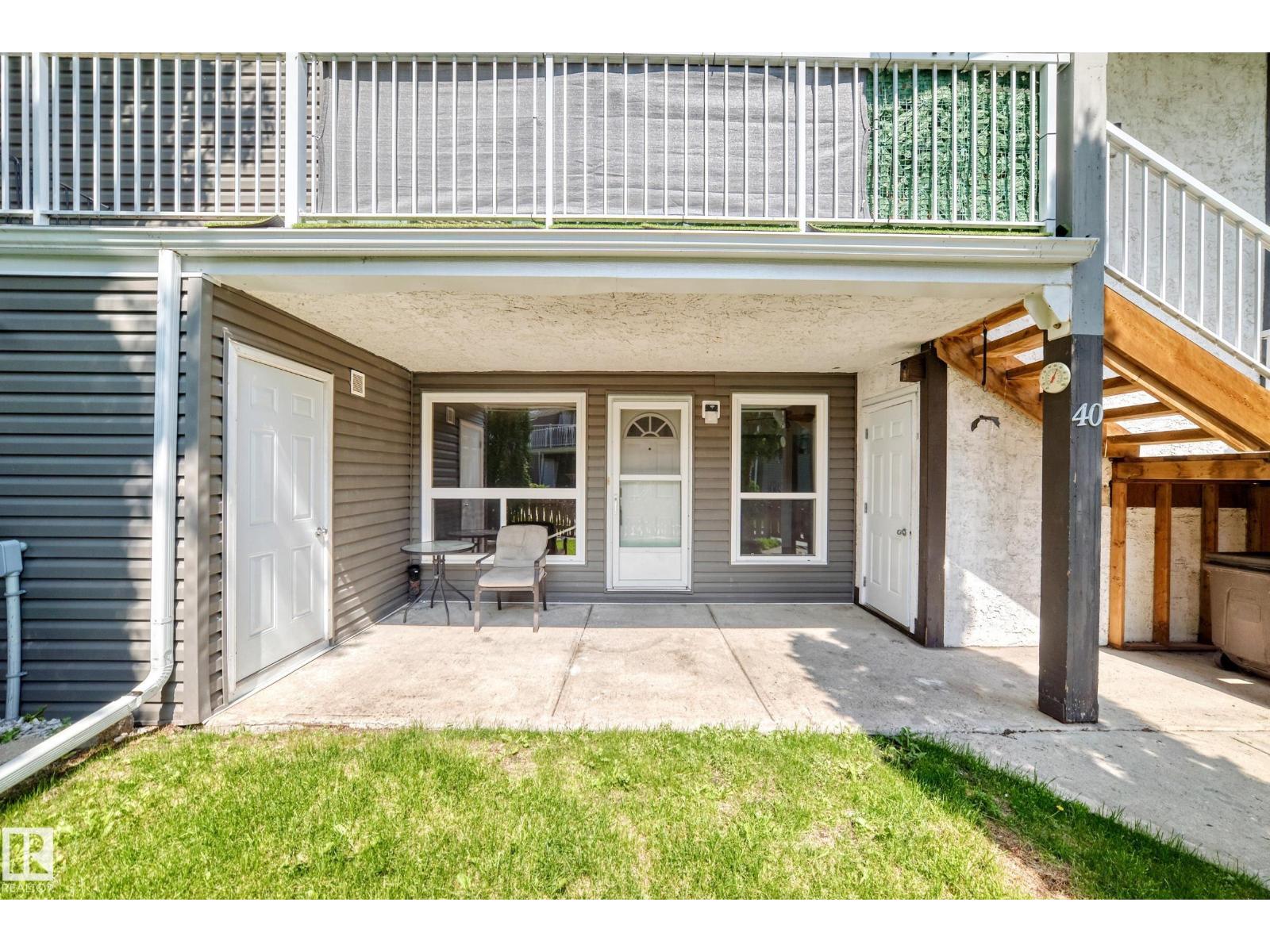 #40 3111 142 AV NW - 2