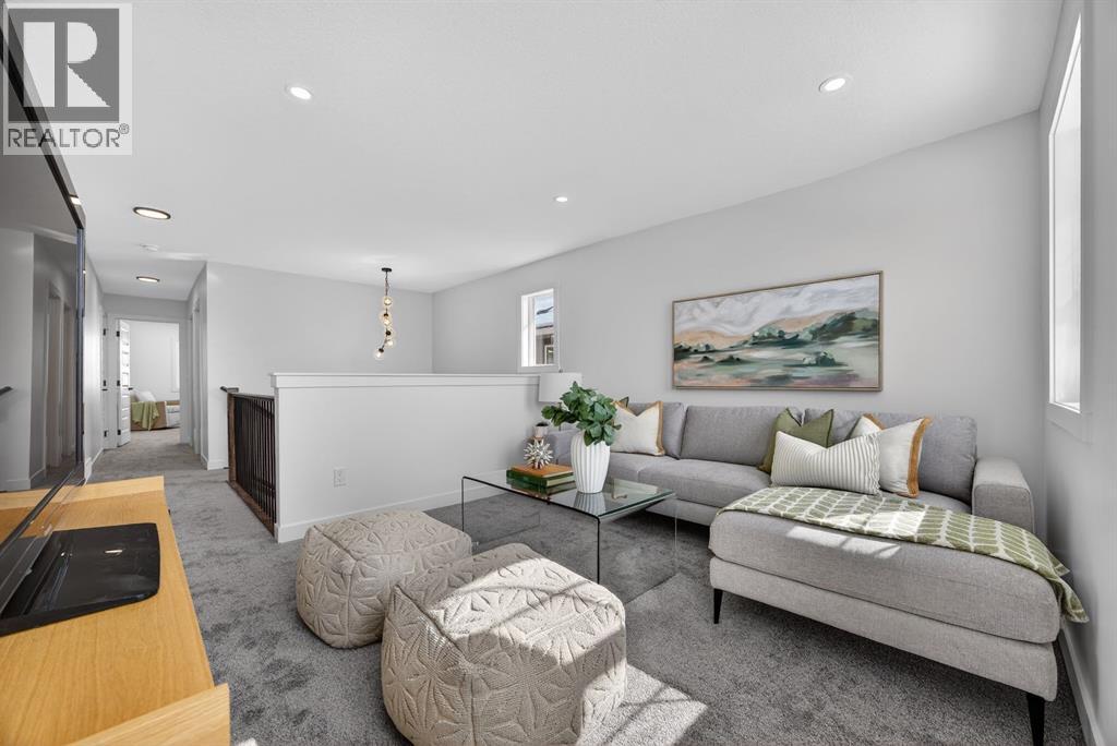 1090 Bayview Crescent - 23