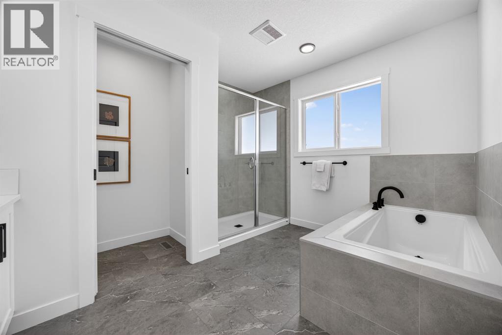 1090 Bayview Crescent - 31