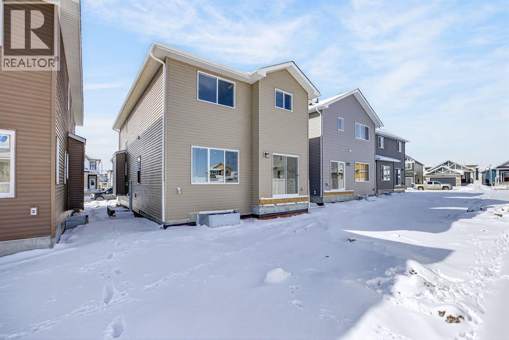 1090 Bayview Crescent - 42