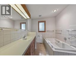 2376 Ruault Road, Invermere, BC V0A1K4 Photo 32