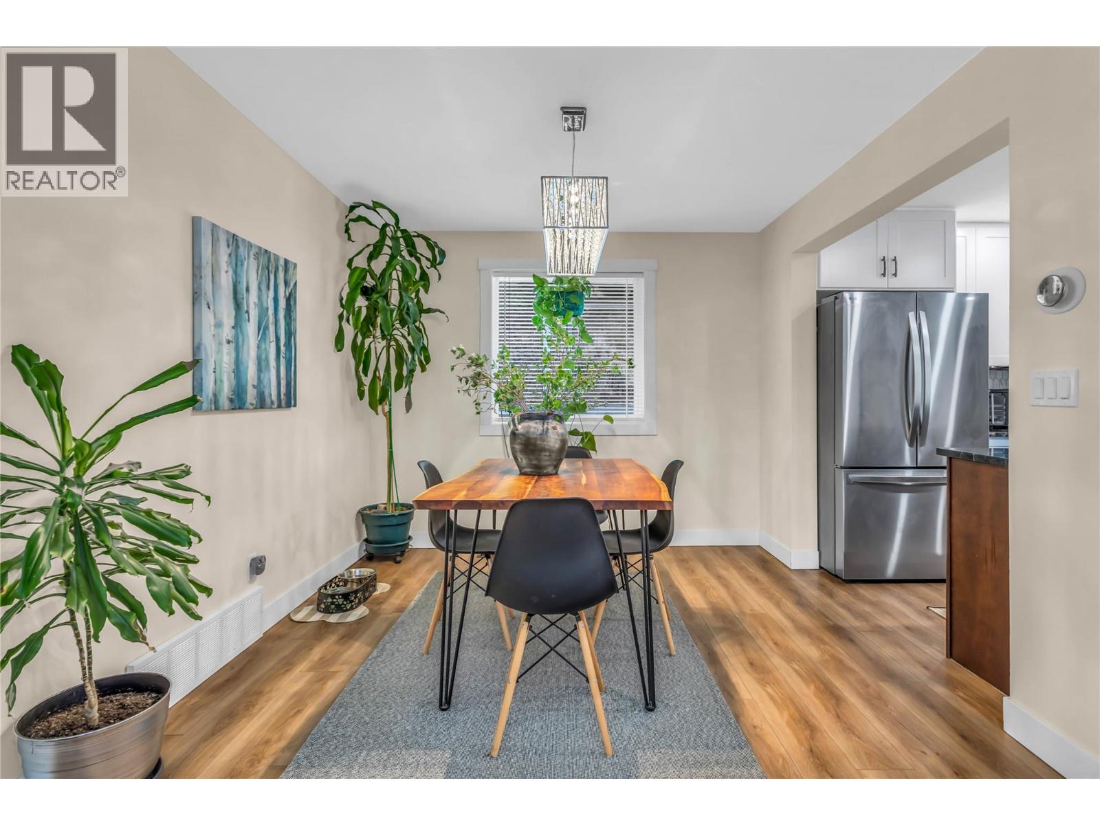 2621 Salmon River Road, Salmon Arm