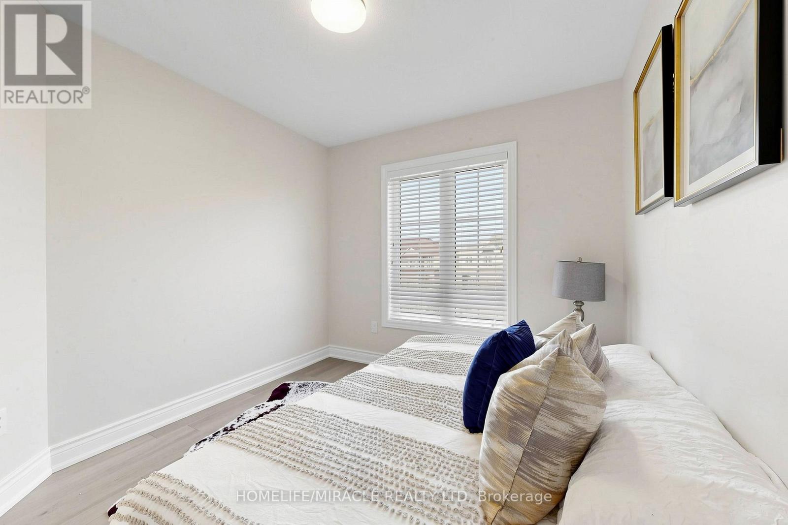 14 GREENWOOD DRIVE - 26