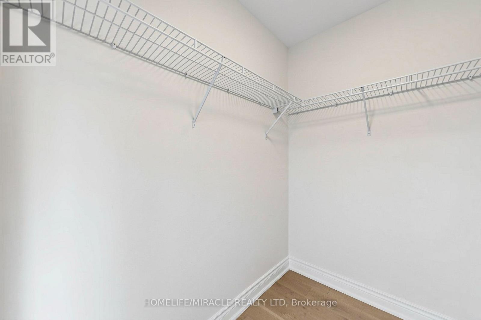 14 GREENWOOD DRIVE - 34