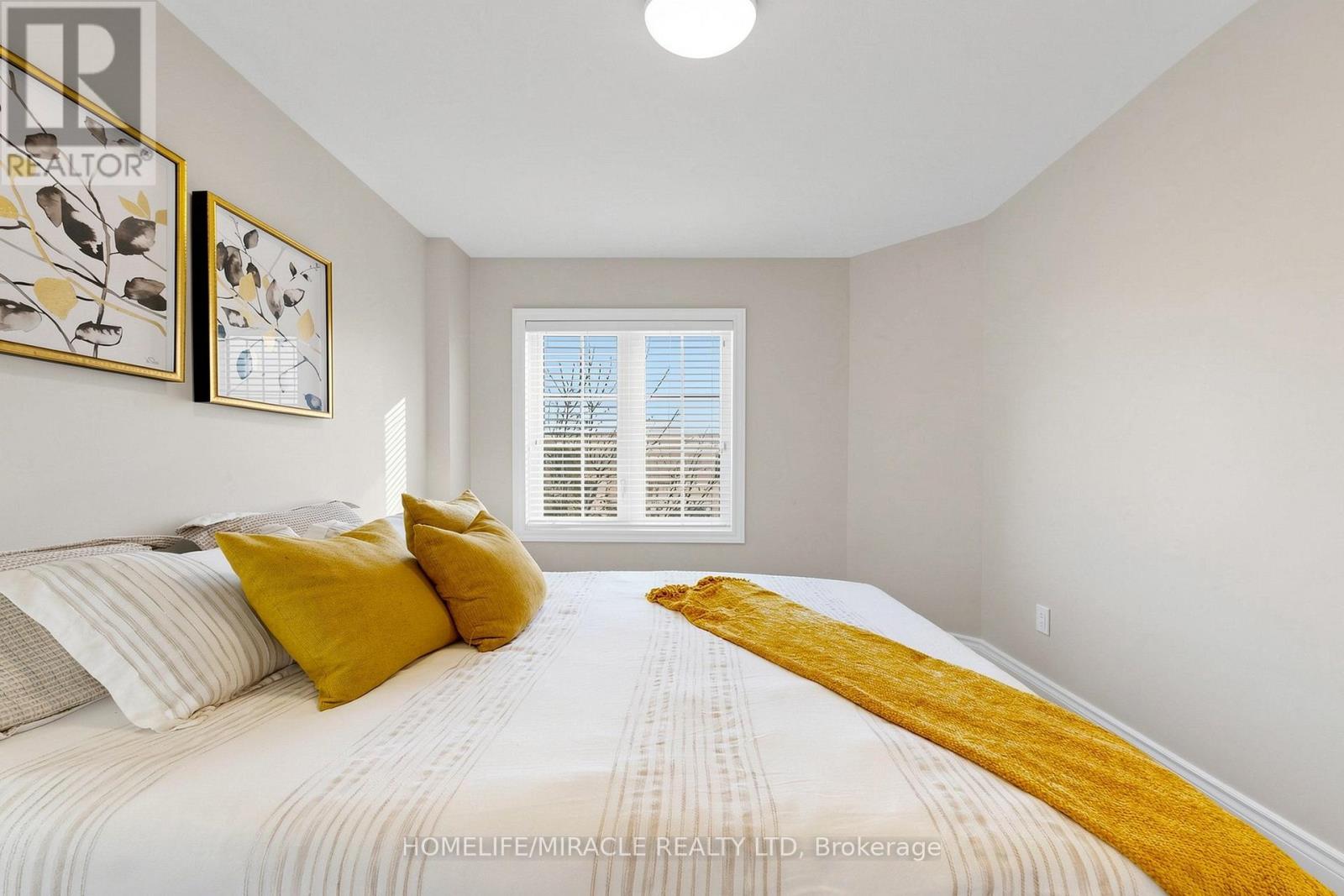 14 GREENWOOD DRIVE - 35