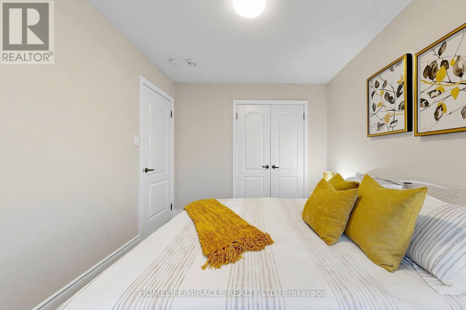 14 GREENWOOD DRIVE - 36