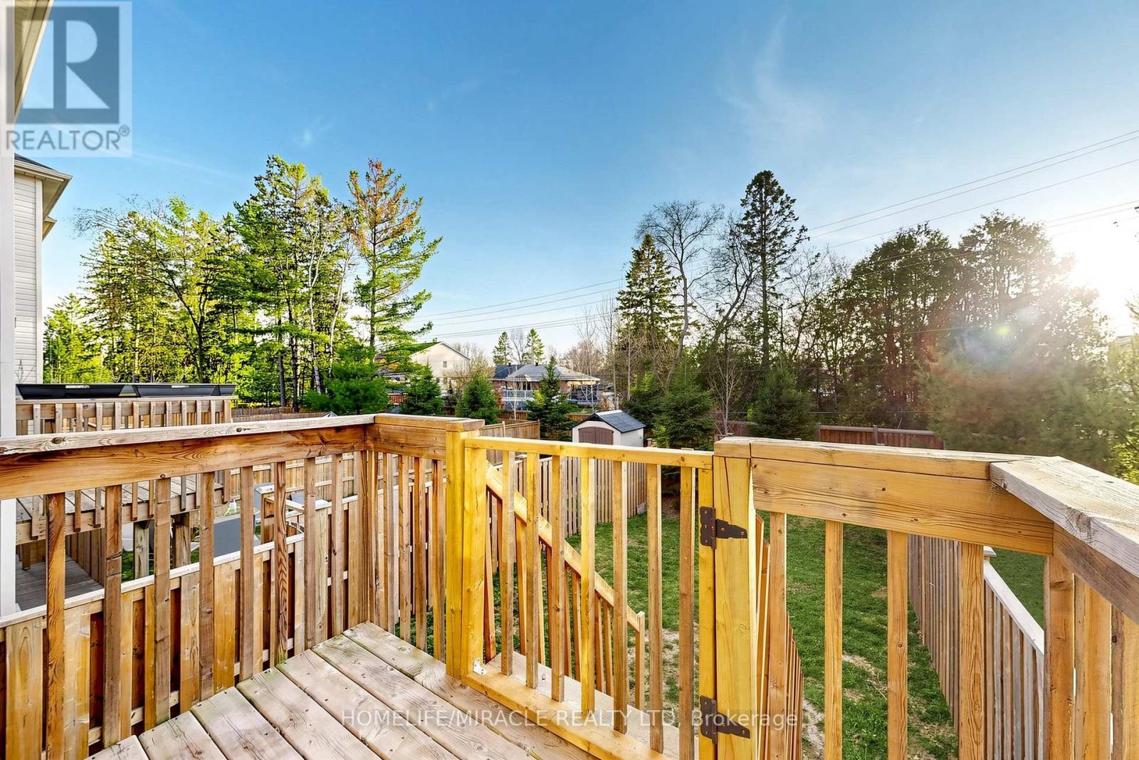 14 GREENWOOD DRIVE - 41