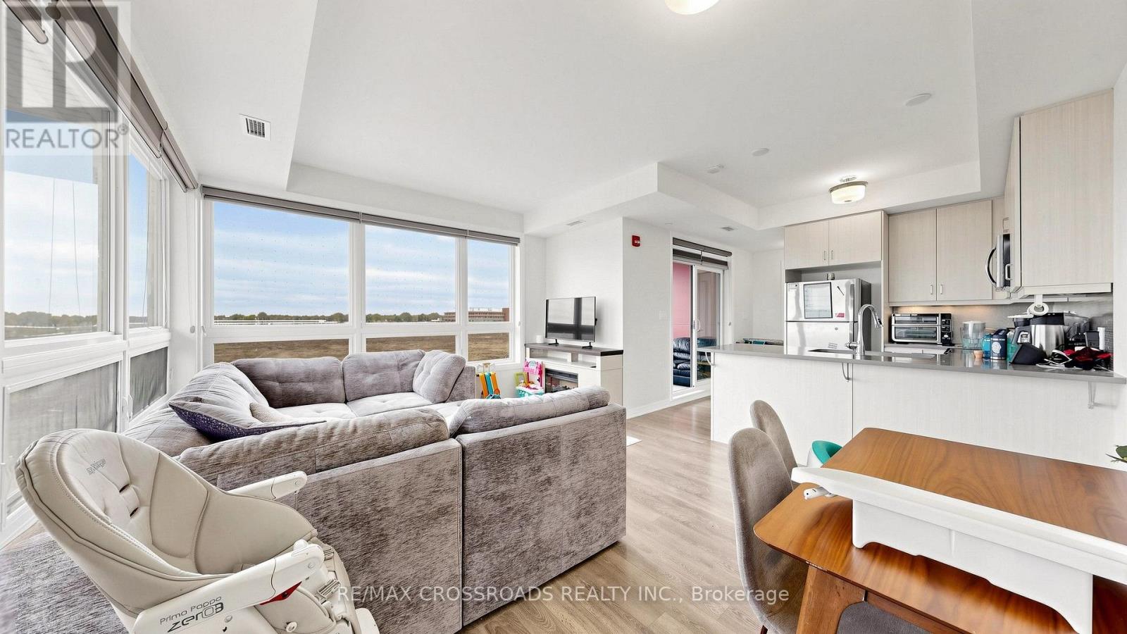 #410 2 ADAM SELLERS STREET - 10