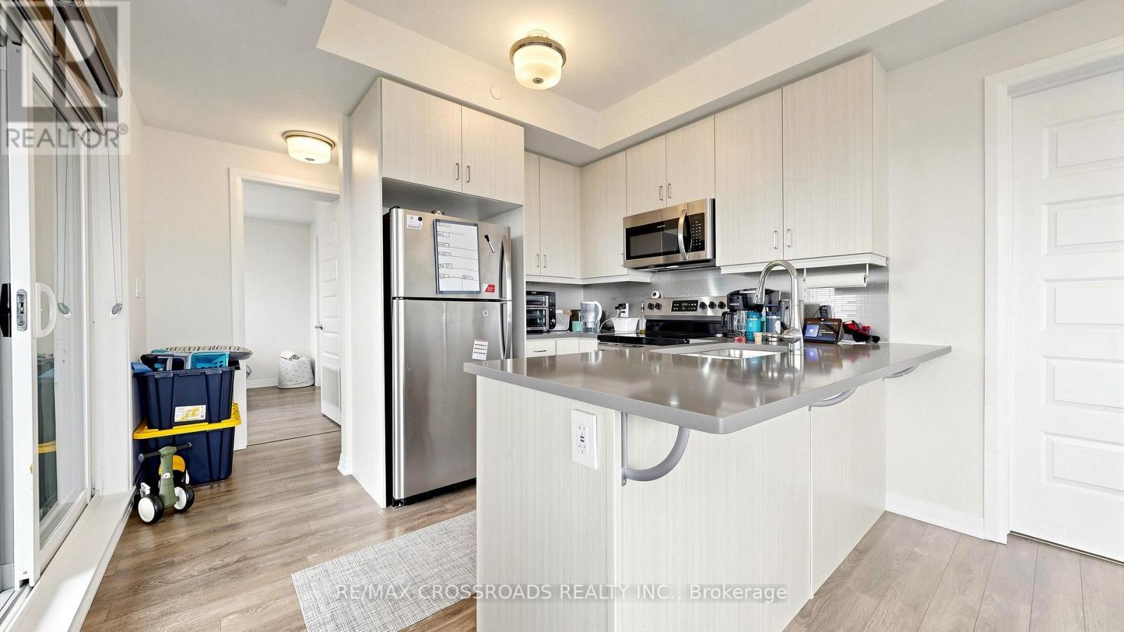 #410 2 ADAM SELLERS STREET - 13