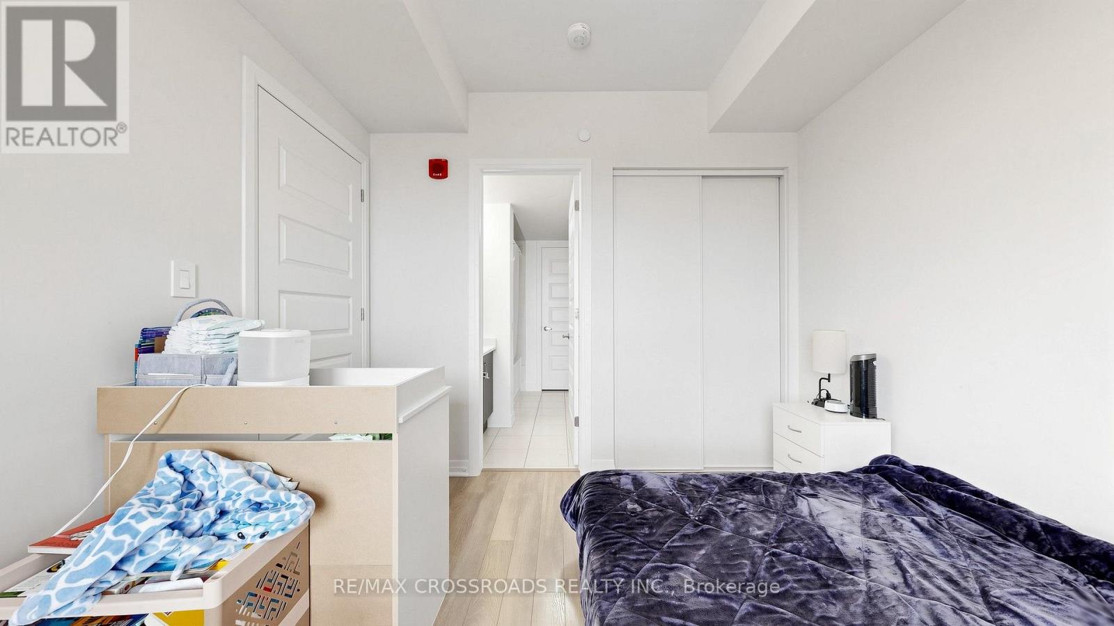 #410 2 ADAM SELLERS STREET - 24