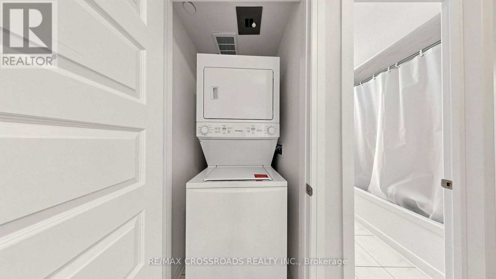 #410 2 ADAM SELLERS STREET - 27