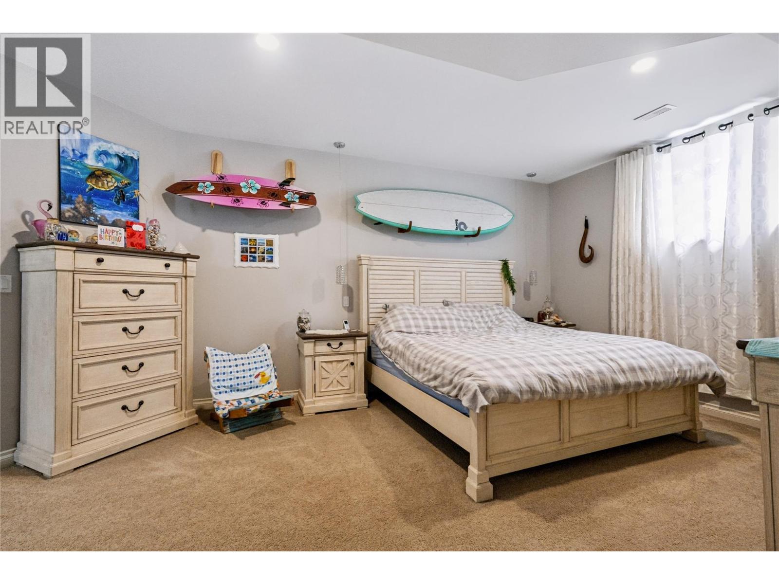 102 Westview Drive - 30