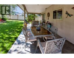 102 Westview Drive, Penticton, BC V2A7R2 Photo 40