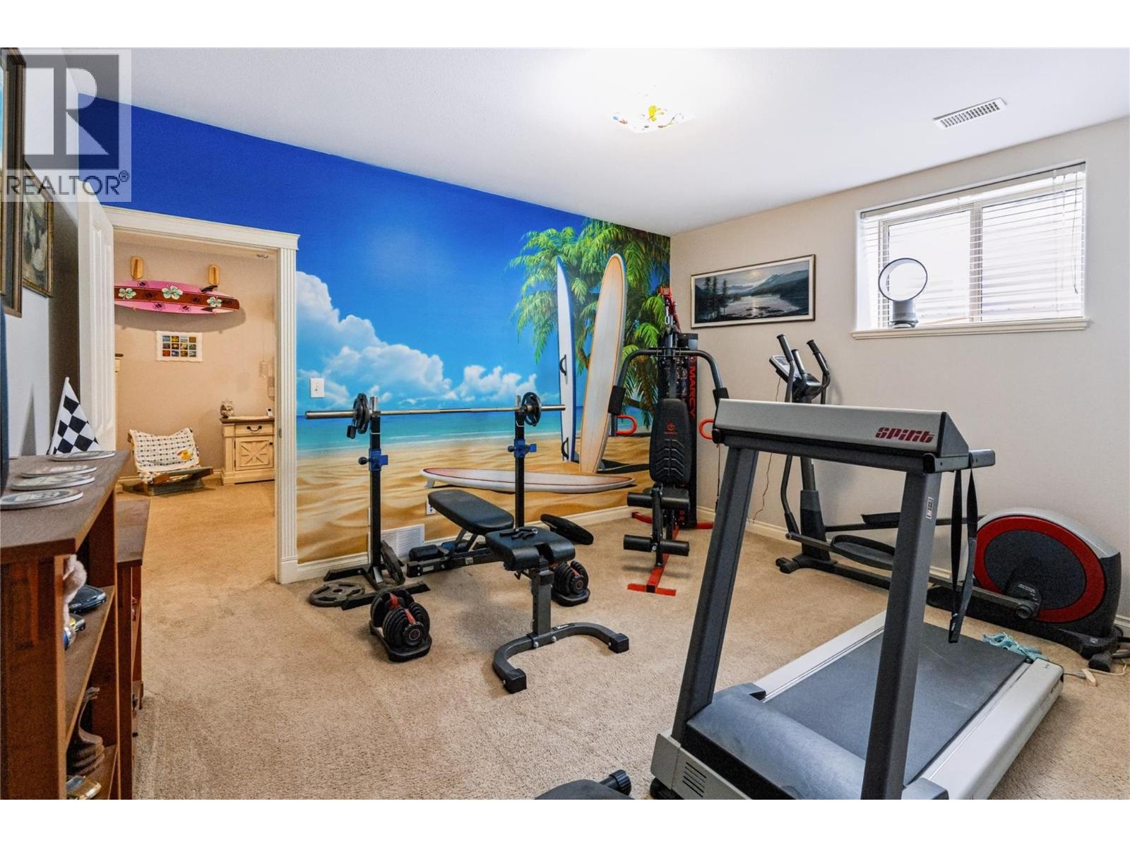 102 Westview Drive - 33