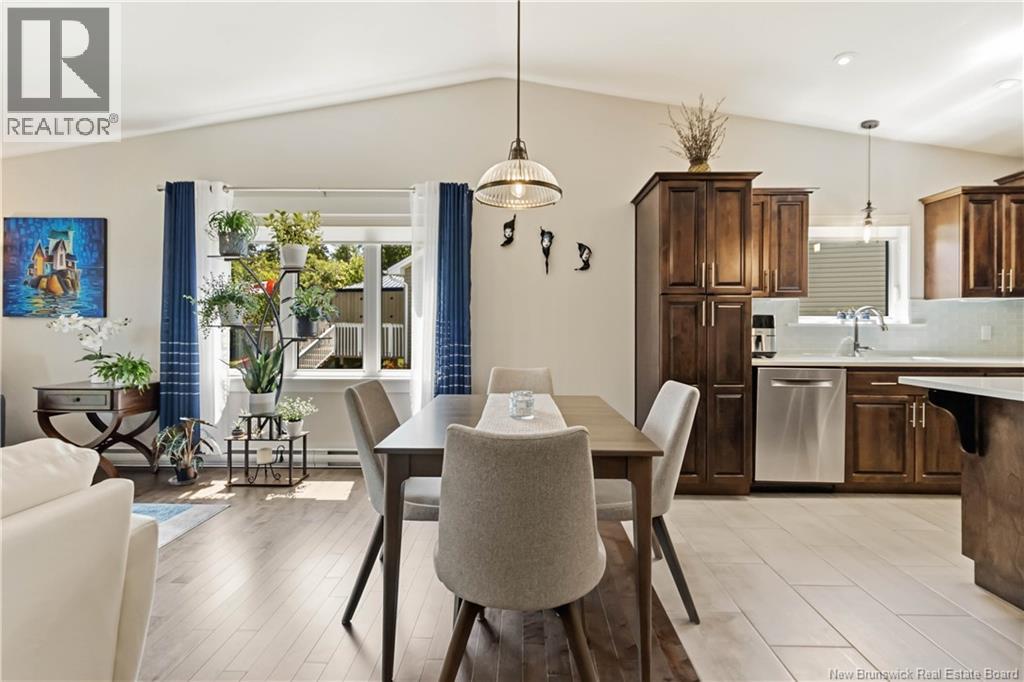37 Golden Street - Image 13