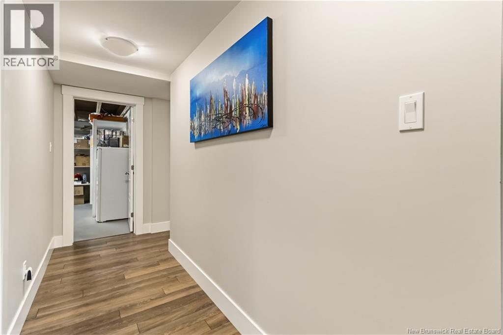 37 Golden Street - Image 39