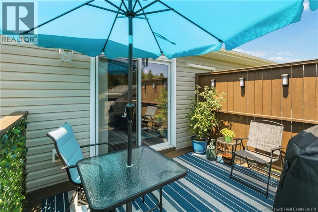 37 Golden Street - Image 46