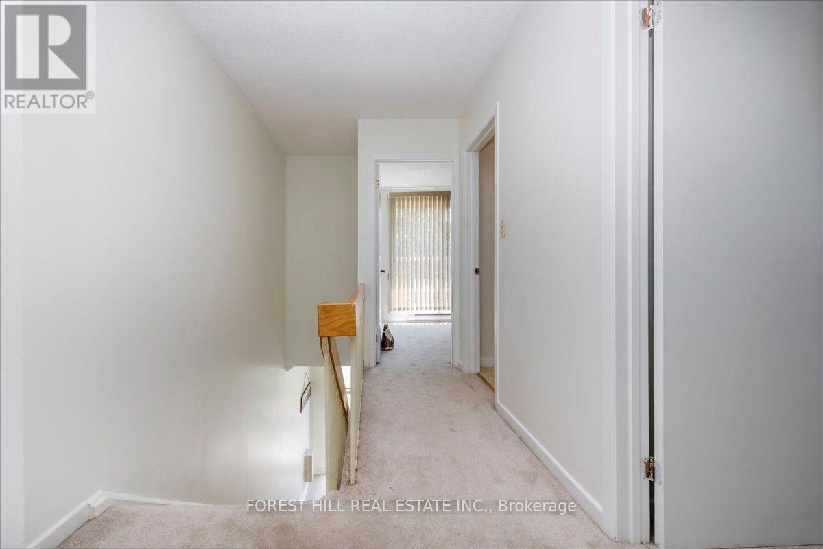 #27 4 PARADISE BOULEVARD - Image 16