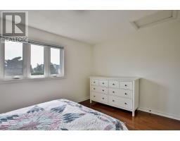56 Cathy Jean Crescent, Toronto, ON M9V4T3 Photo 22