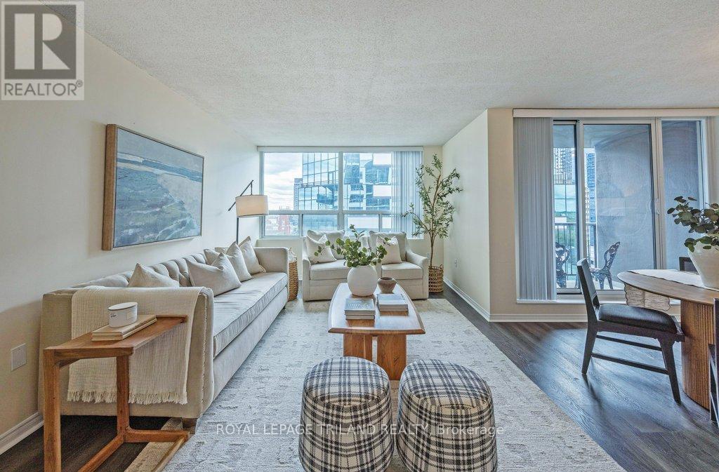 #1105 155 KENT STREET - 24