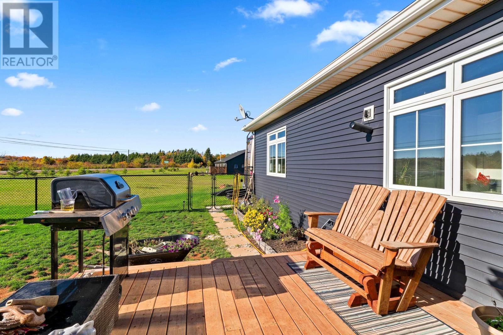81 Kingsway Drive - 29