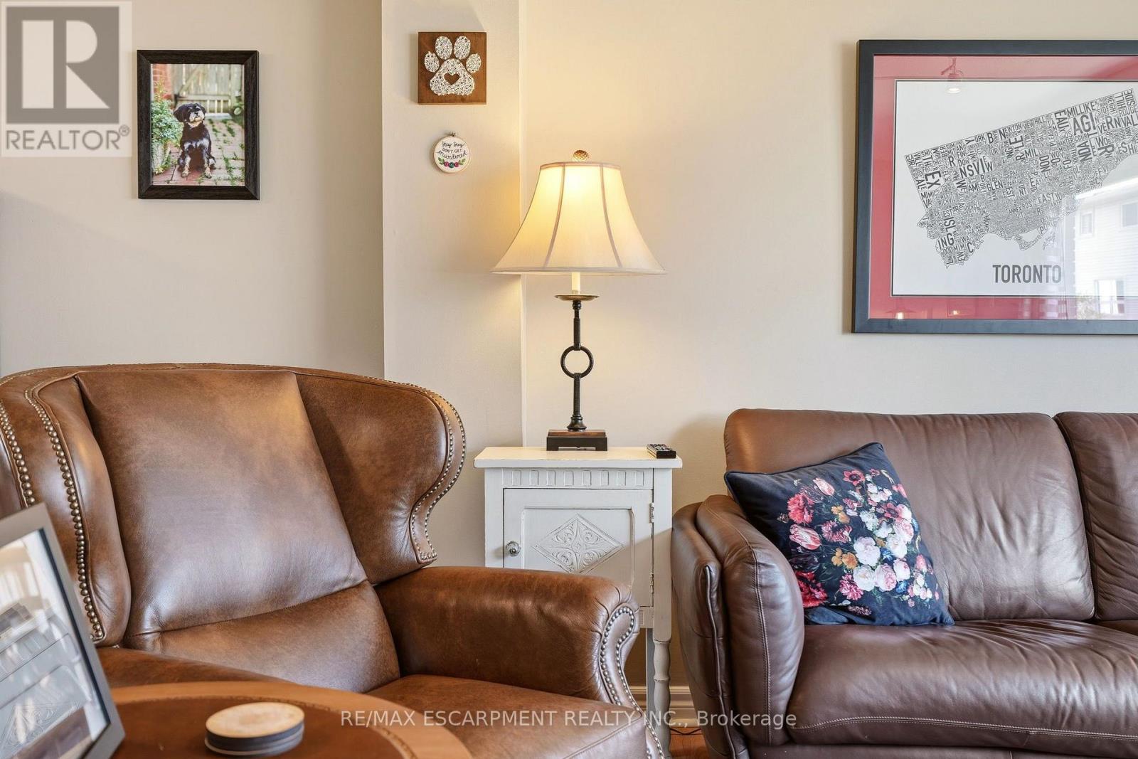 #2 125 BONAVENTURE DRIVE - 16