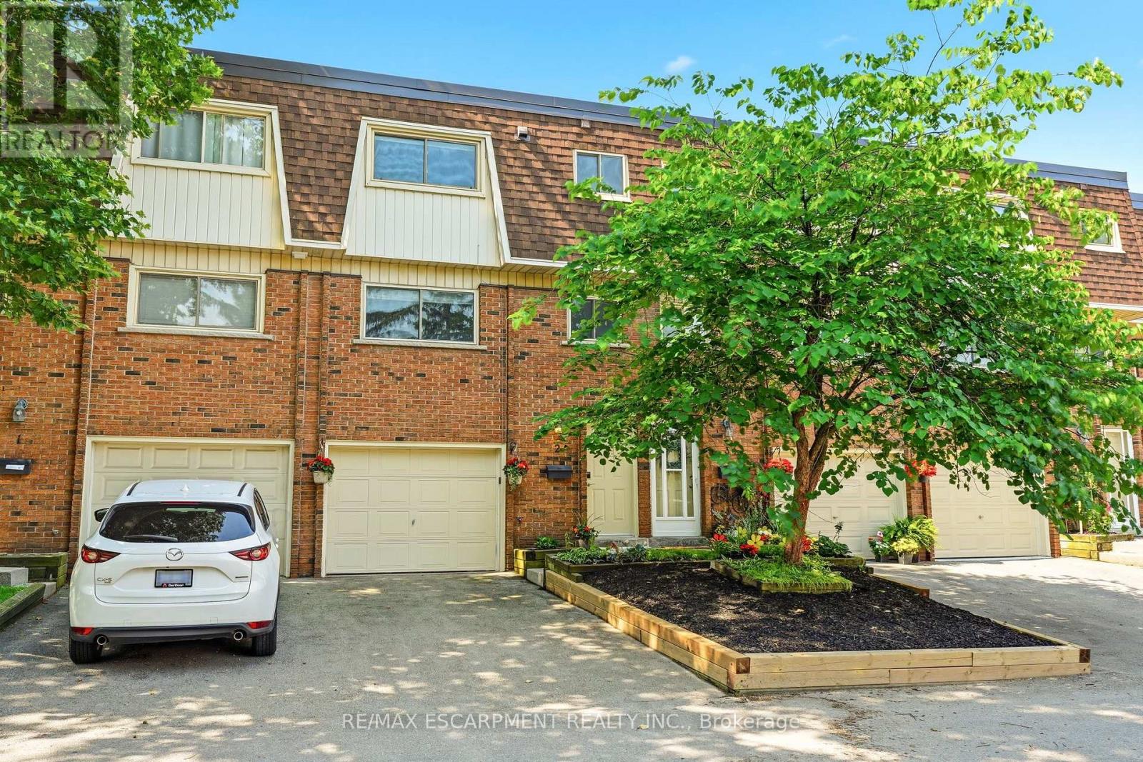 #2 125 BONAVENTURE DRIVE - 2